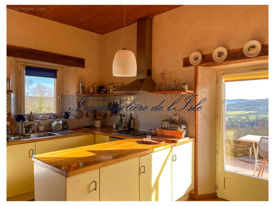 Demeure en pierre avec vue exceptionnelle - photo 6