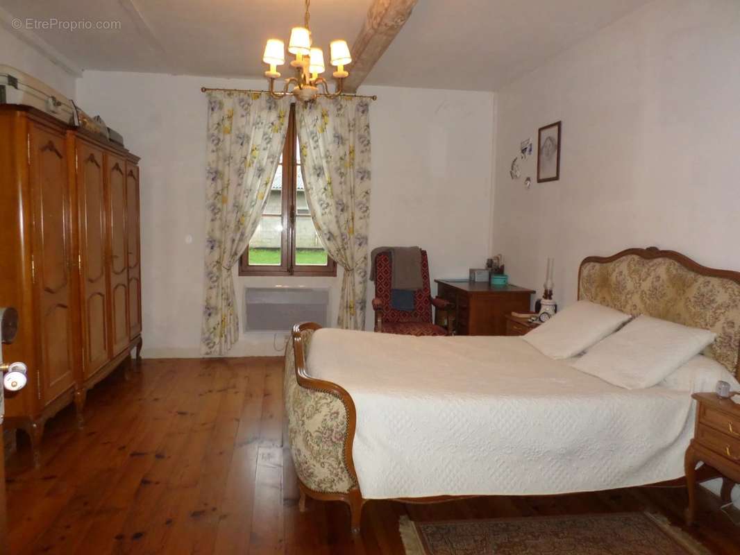 Maison à SAINT-MARTIN-CHOQUEL