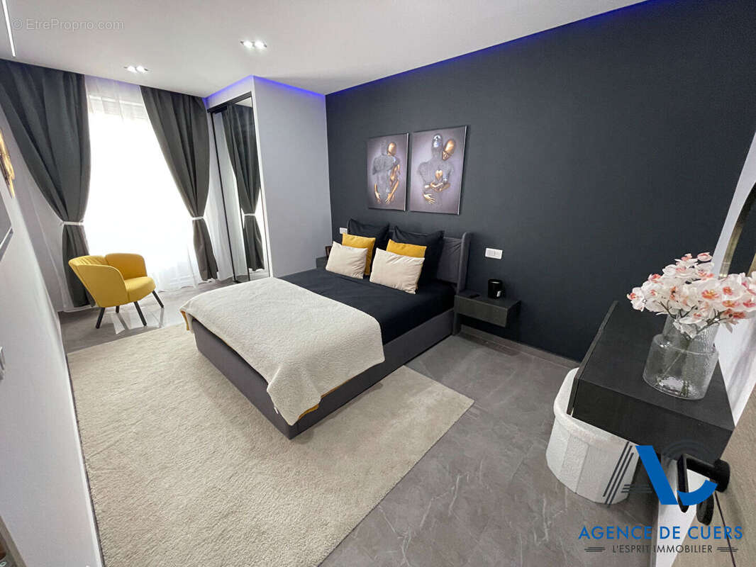 Appartement Toulon 3 pièce(s) 65 m2 - photo 4