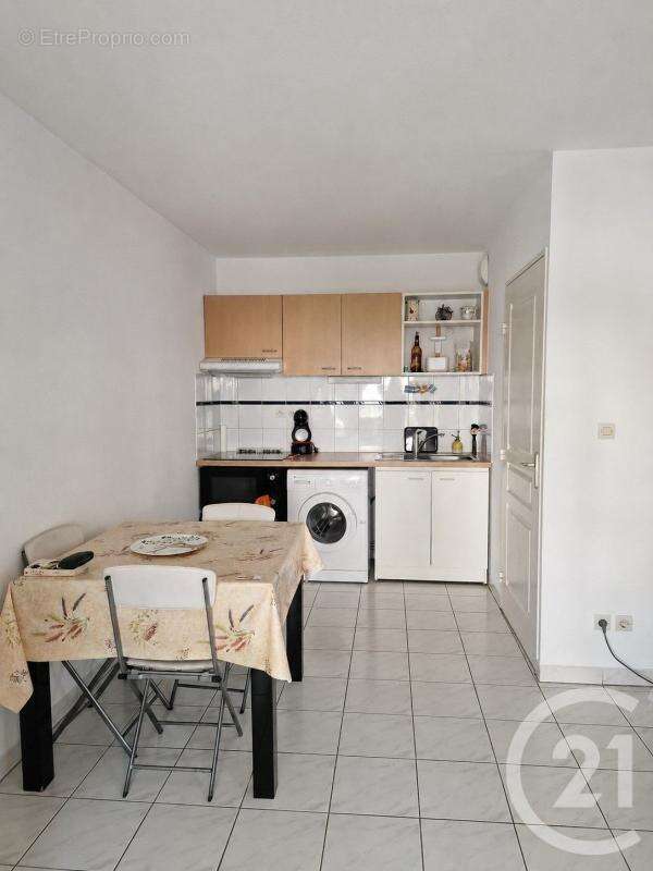 Appartement à LATTES