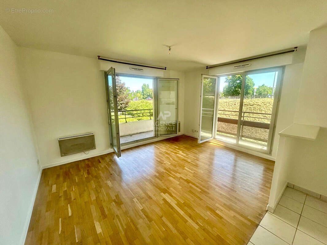 Appartement à CARRIERES-SOUS-POISSY