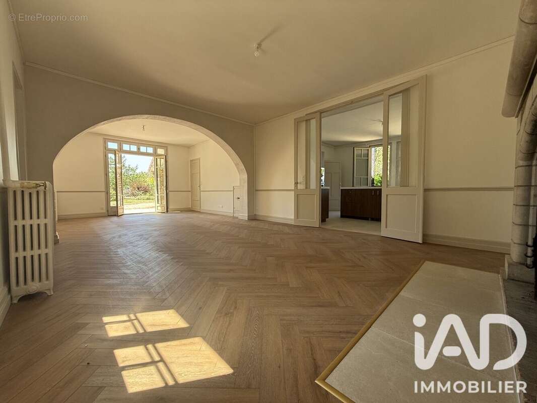 Maison 187 m² à Le Vaudreuil  - photo 8
