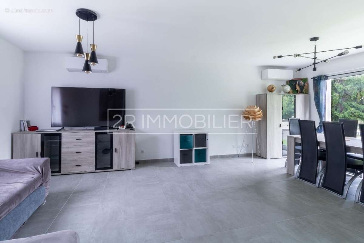 Maison à LAGNY-SUR-MARNE