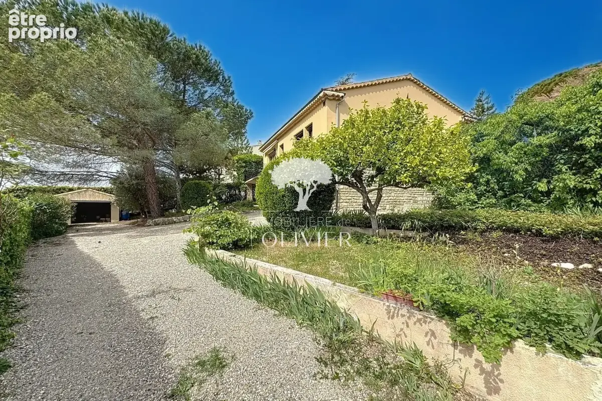 Maison 5 pièces 125 m² à vendre à Villars (84400) - photo 2