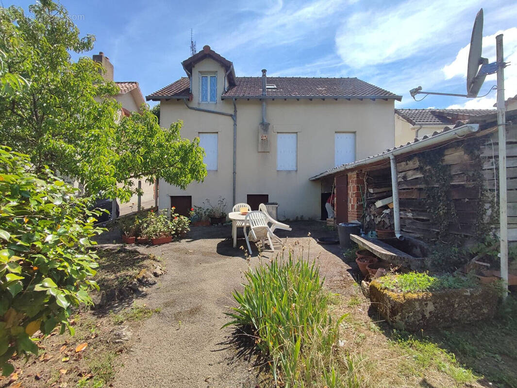 Maison à NEXON