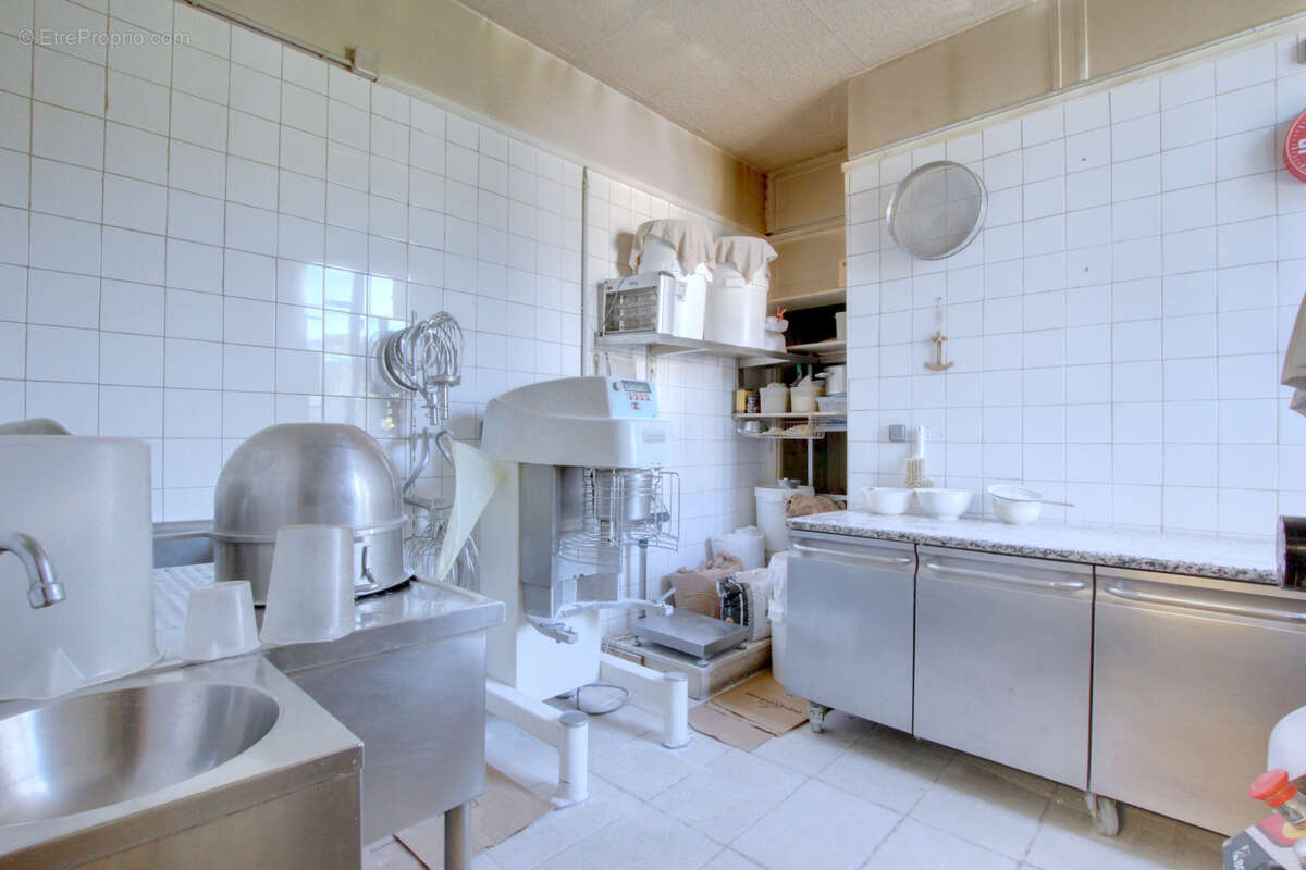 Grande maison familiale de 257 m2 avec dépendances   Saint-Germain-la-Chambotte - photo 23
