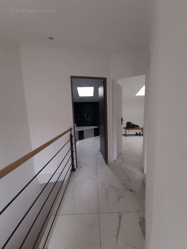 Maison à L'ILE-D'ELLE