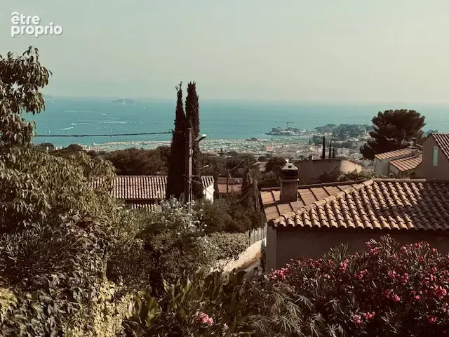 BANDOL quartier résidentiel très prisé vue mer agréable villa avec piscine - photo 26
