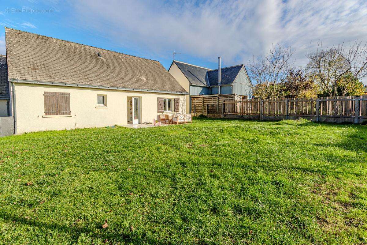 Maison de plain pied 89 m² - 3 Chambres et Garage - Saint-Lambert-la-Potherie - photo 3