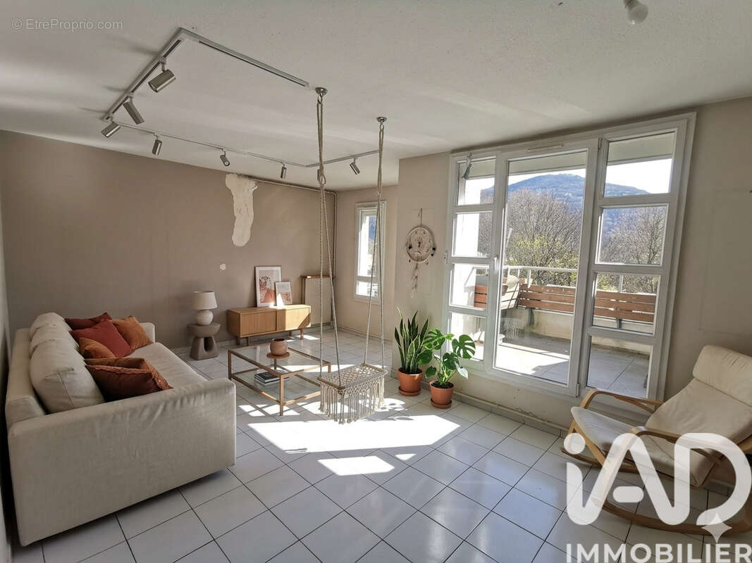 Photo 3 - Appartement à EYBENS