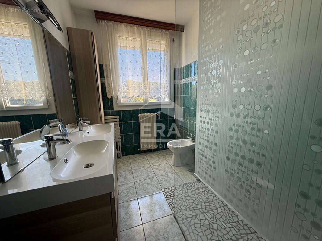 Appartement 97m² à martigues - photo 9
