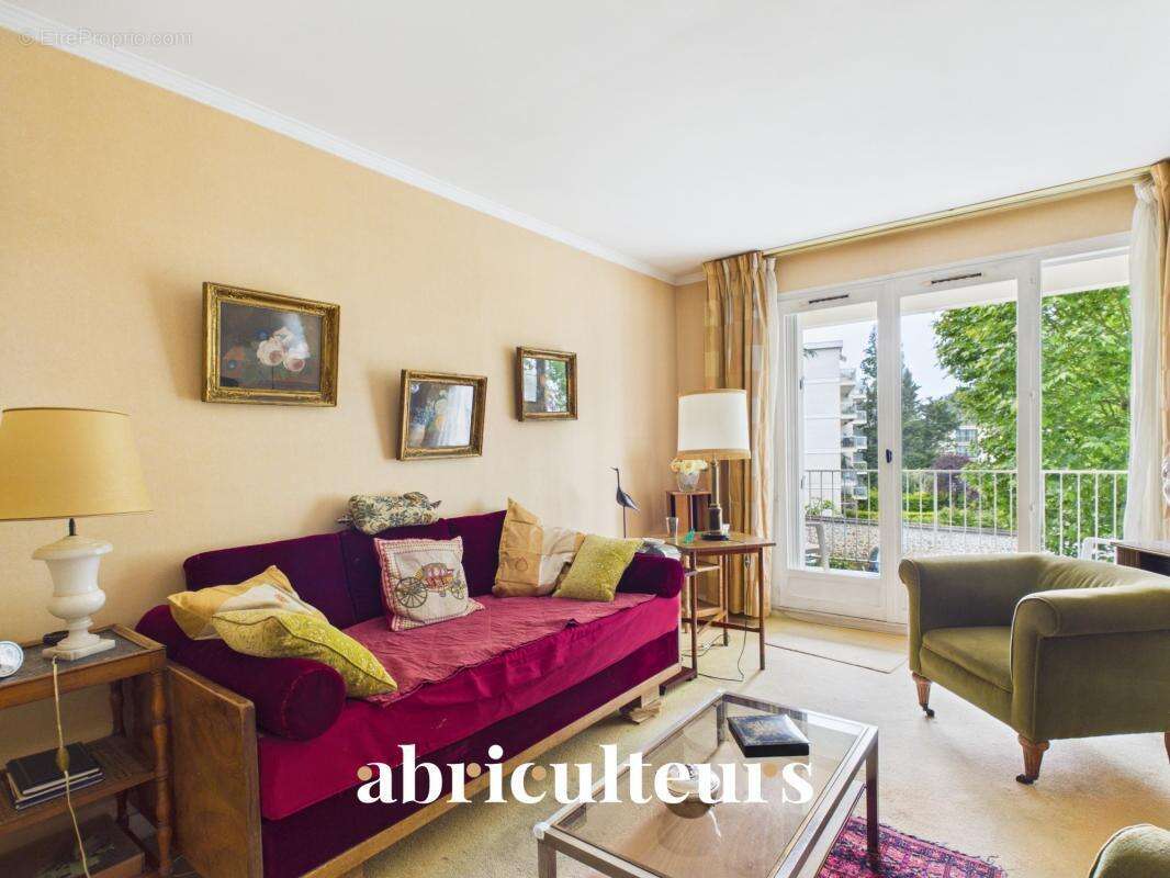 Appartement à VERSAILLES