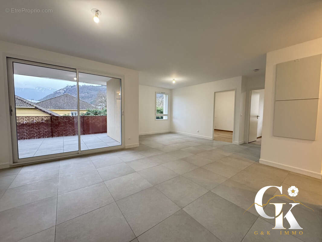 Appartement à LA TRONCHE