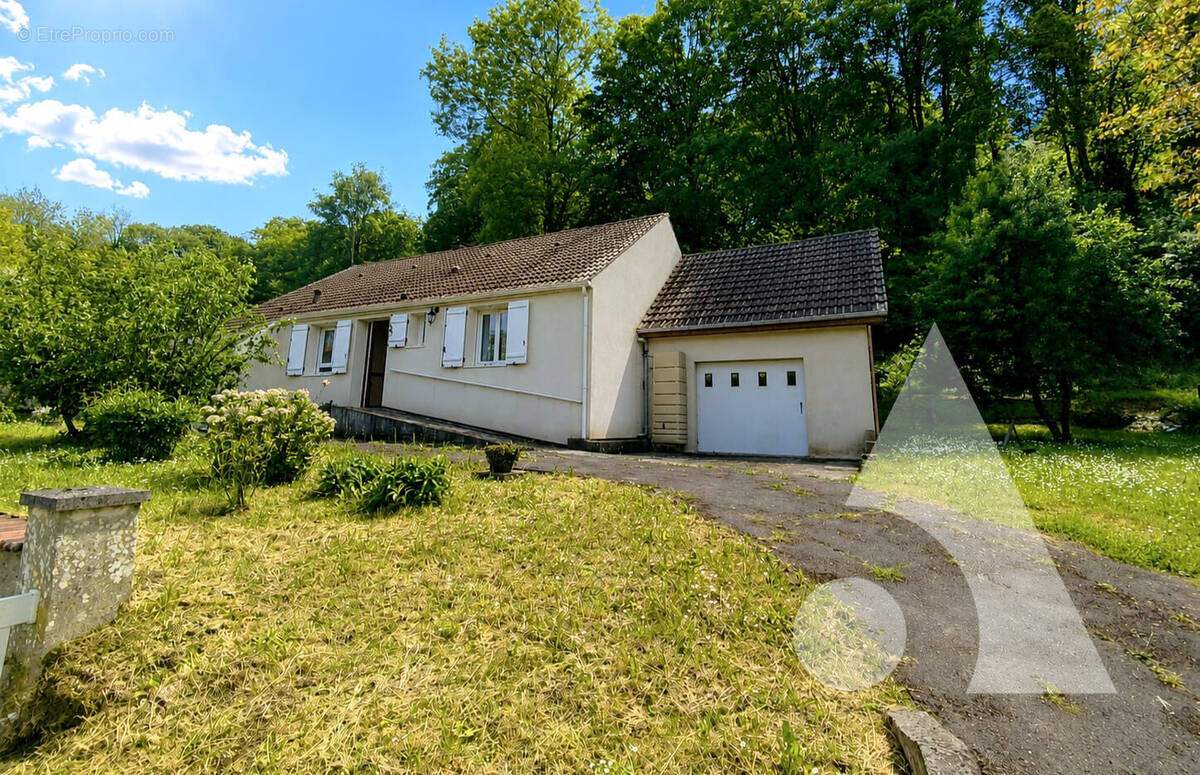 Maison à CREPY-EN-VALOIS