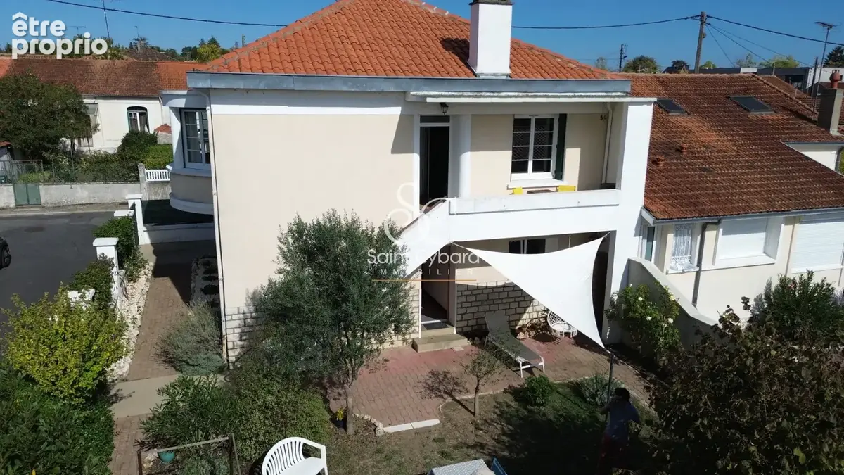 SAINT CYBARD - Maison des années 60 rénovée  - 90m² - photo 3