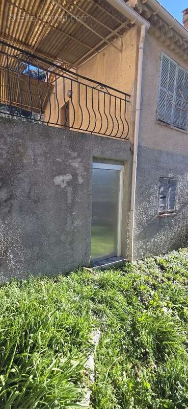 Maison à TOURRETTE-LEVENS