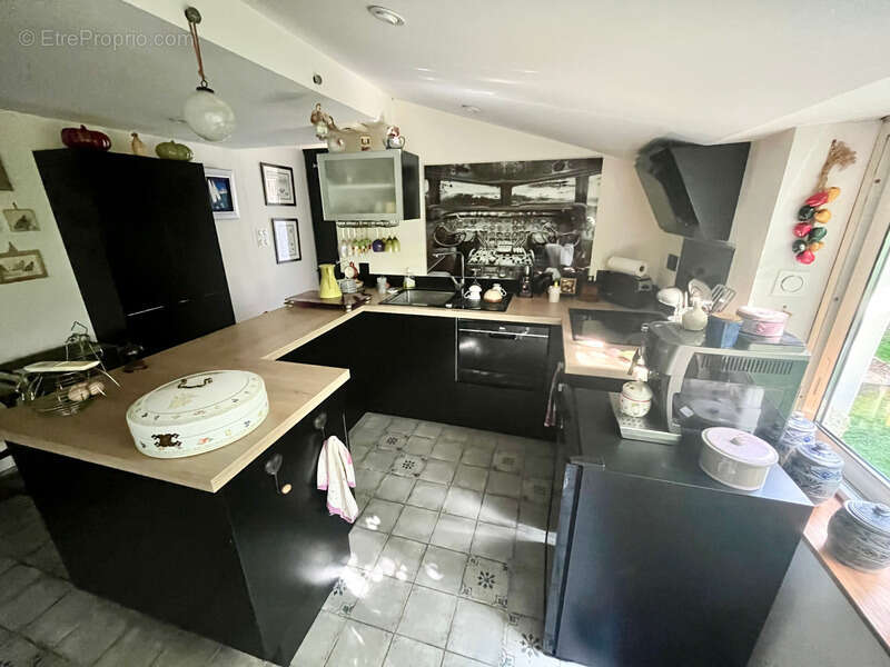 Maison à SAINTE-RADEGONDE-DES-NOYERS