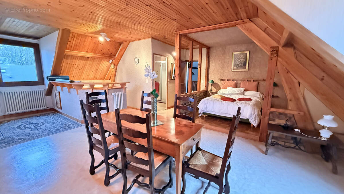 Maison à SAINT-CYR-EN-VAL