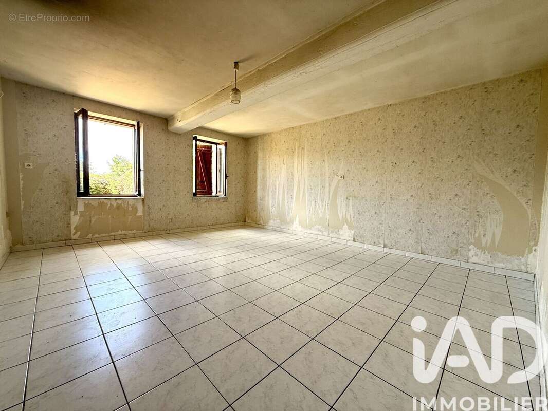 Photo 8 - Maison à LES GUERREAUX