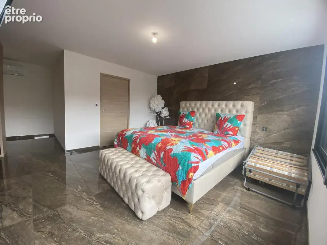 Maison 7 pièces 220 m² à vendre à Roanne (42300) - photo 11