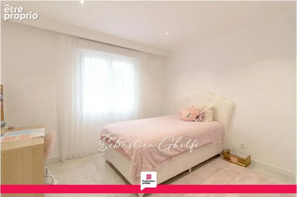 Romorantin-belle maison avec 4 chambres dont 1 suite parentale et garage - photo 11