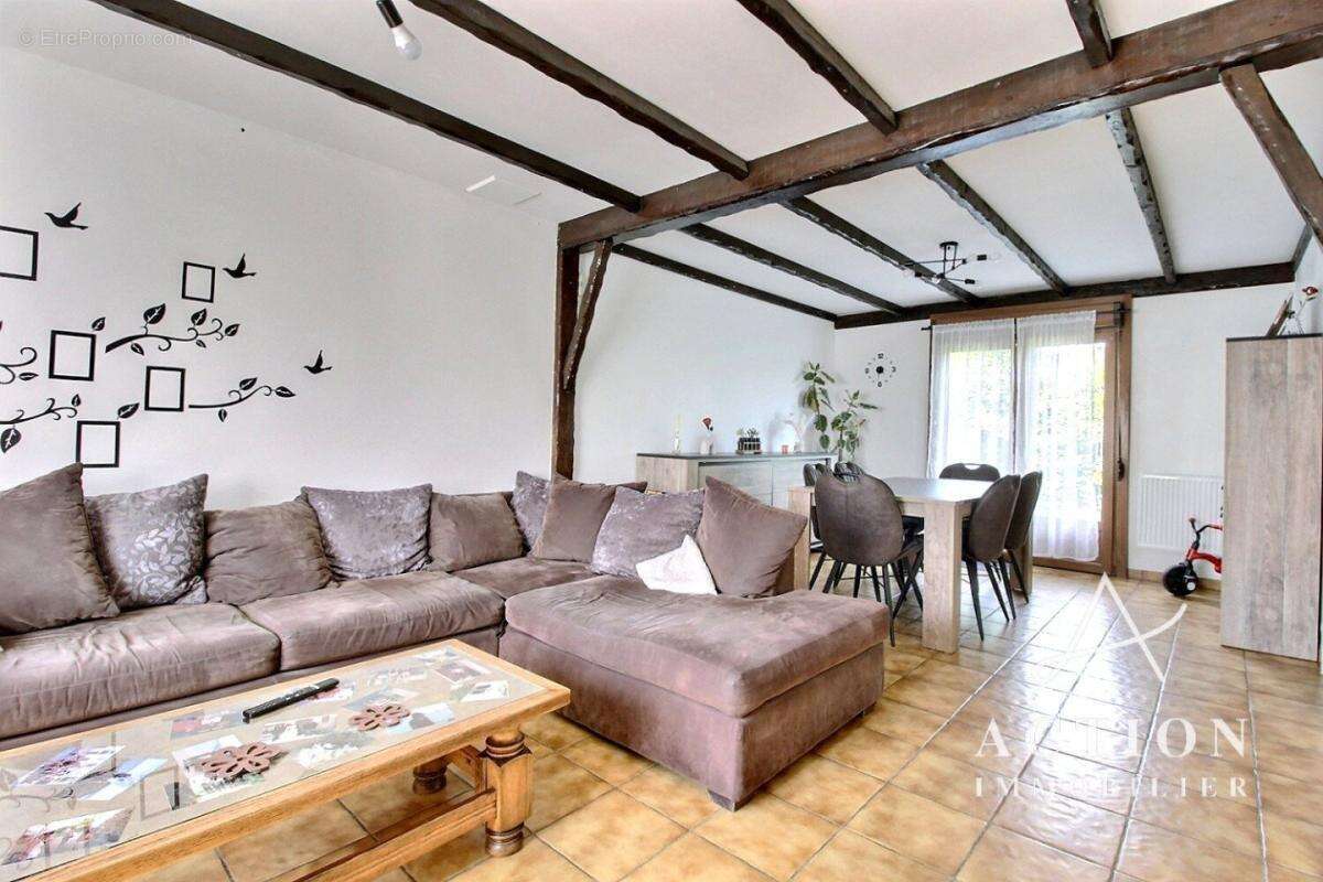 Maison à LYS-LEZ-LANNOY