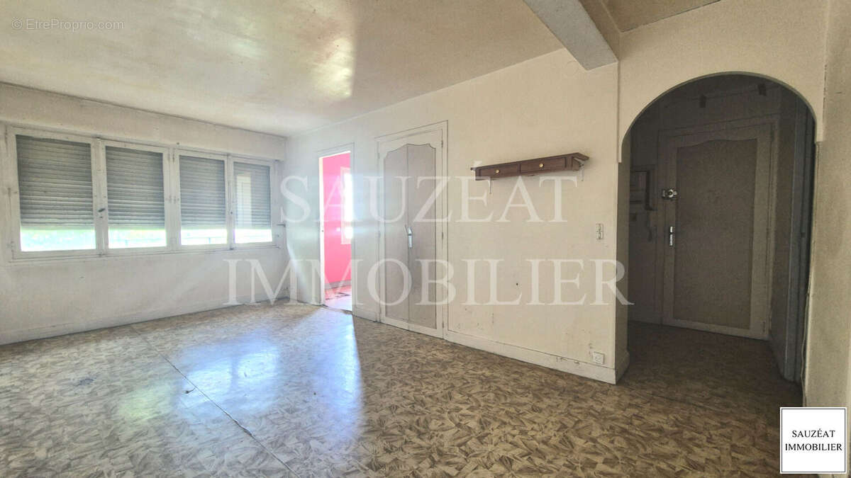 Appartement à BAGNEUX