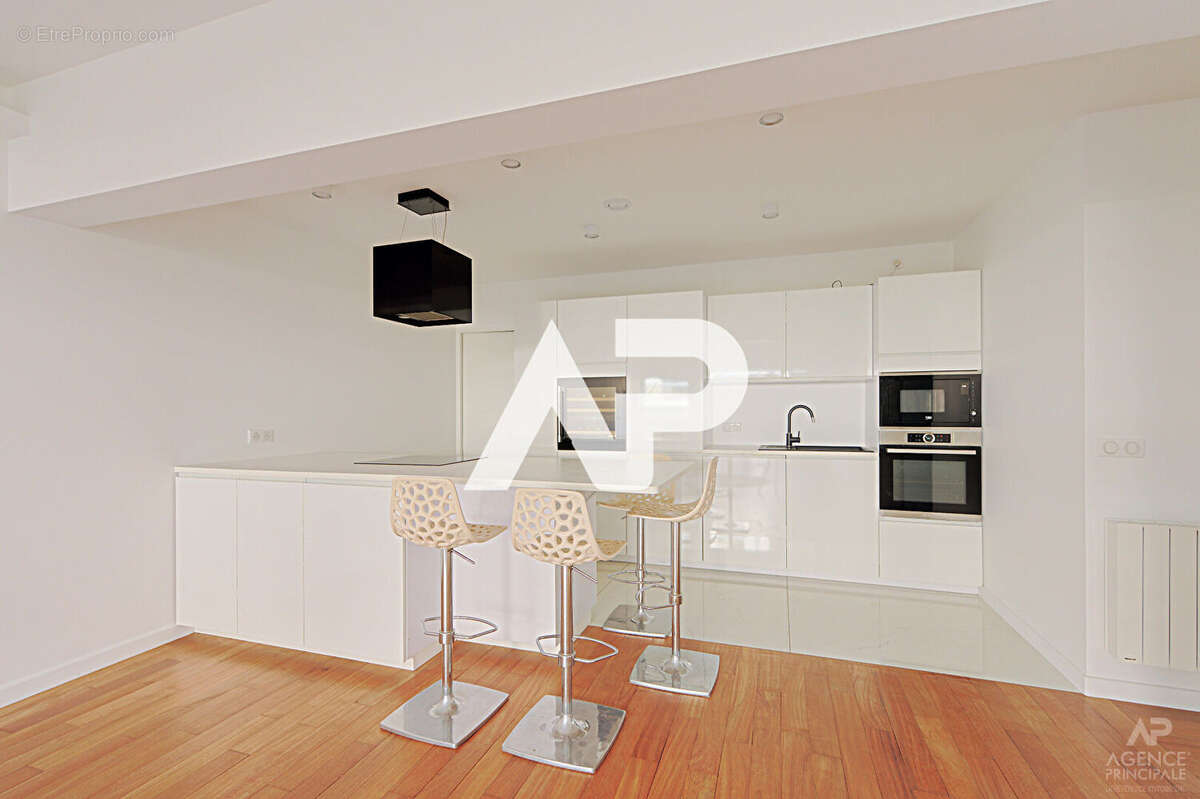 Appartement à RUEIL-MALMAISON
