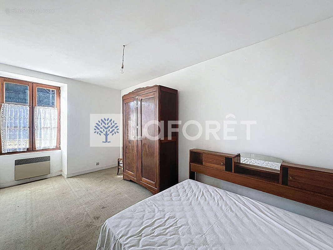 Maison à LA GRIMAUDIERE