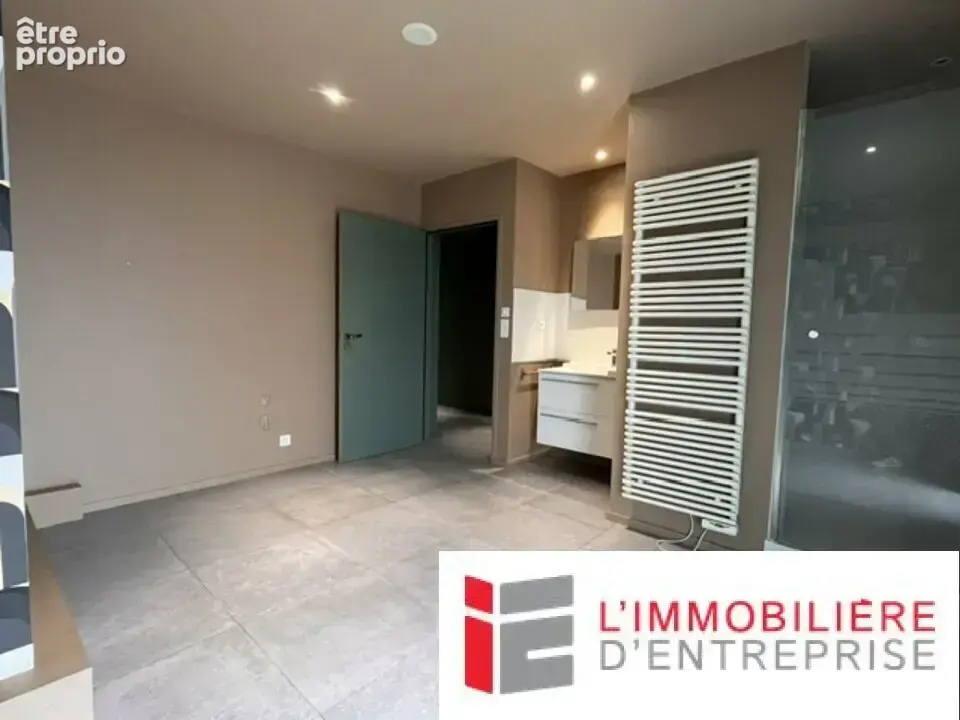 Local commercial a vendre - photo 3