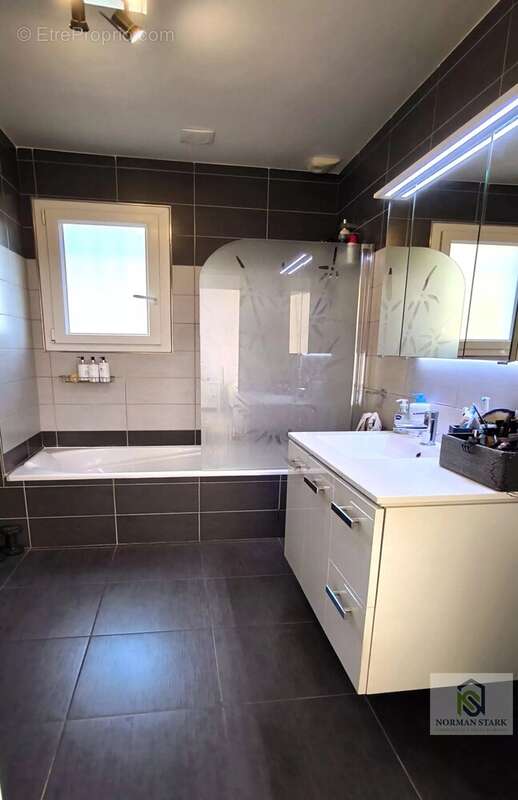 Maison à SAINTE-AGNES