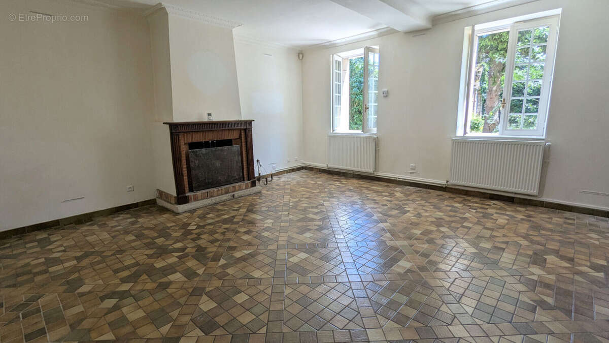 Maison à HEUDREVILLE-SUR-EURE