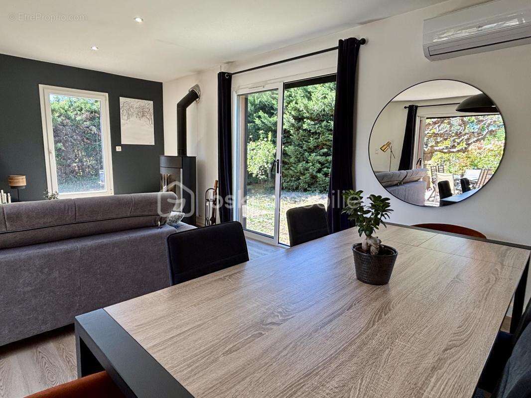 Maison T4 avec garage sur 1480m2 de terrain - photo 9