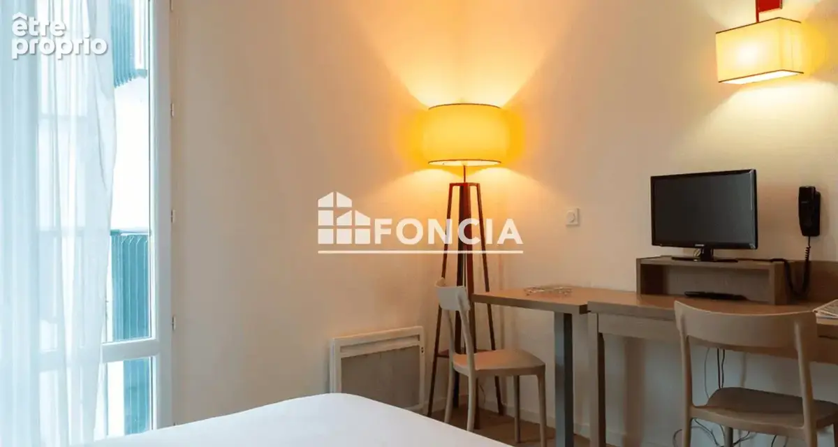 Studio - Appart hotel - centre ville - photo 3