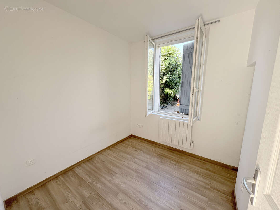 Appartement à MERU
