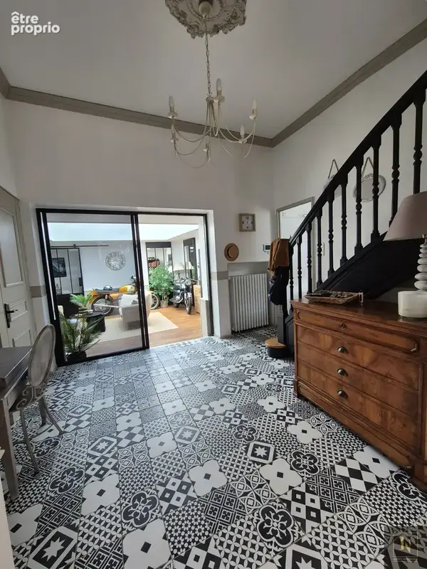 Bien d'exception Maison de VILLE 5 Chambres Garage Saint-Pere-en-Retz (44320)- Pays de RETZ - photo 6