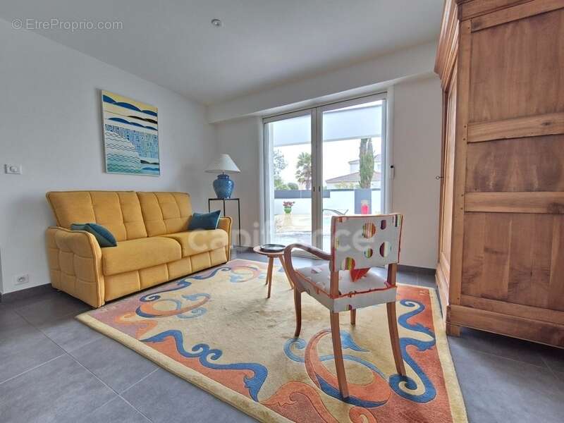 Maison à SAINT-GEORGES-DE-DIDONNE