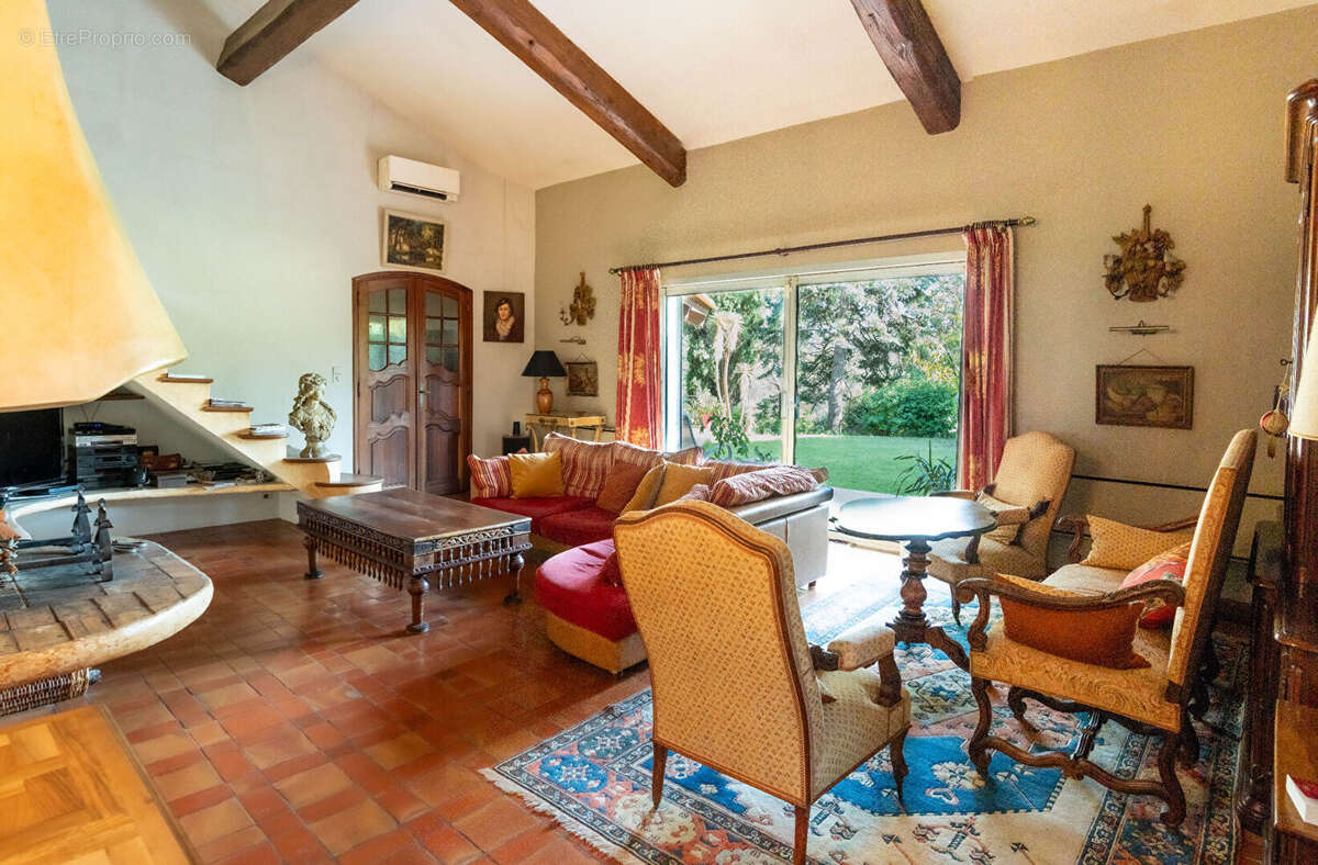 Maison à GIGNAC-LA-NERTHE