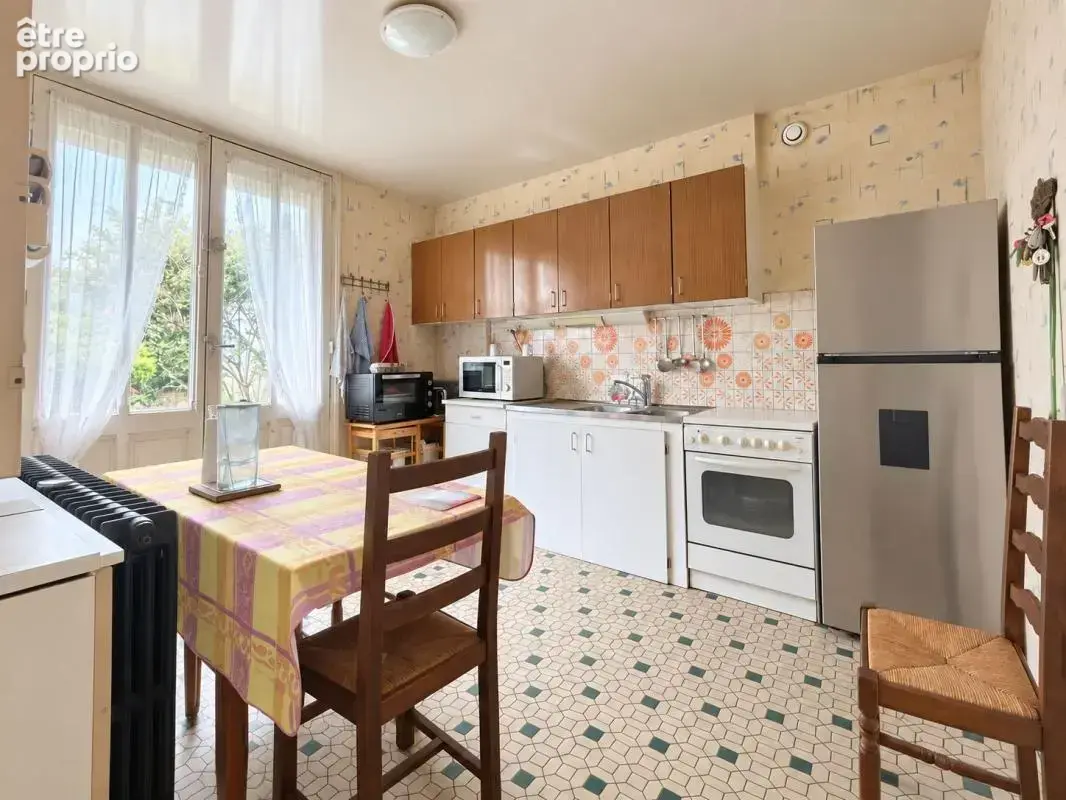 Investissement locatif - Maison 250 m² - jardin - 2 garages - 5 chambres- loyer déjà décôté du prix de vente ! - photo 4