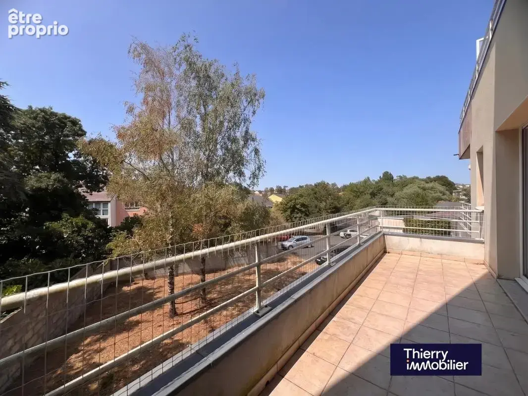 Beau t3 avec terrasse - couëron bourg - photo 2
