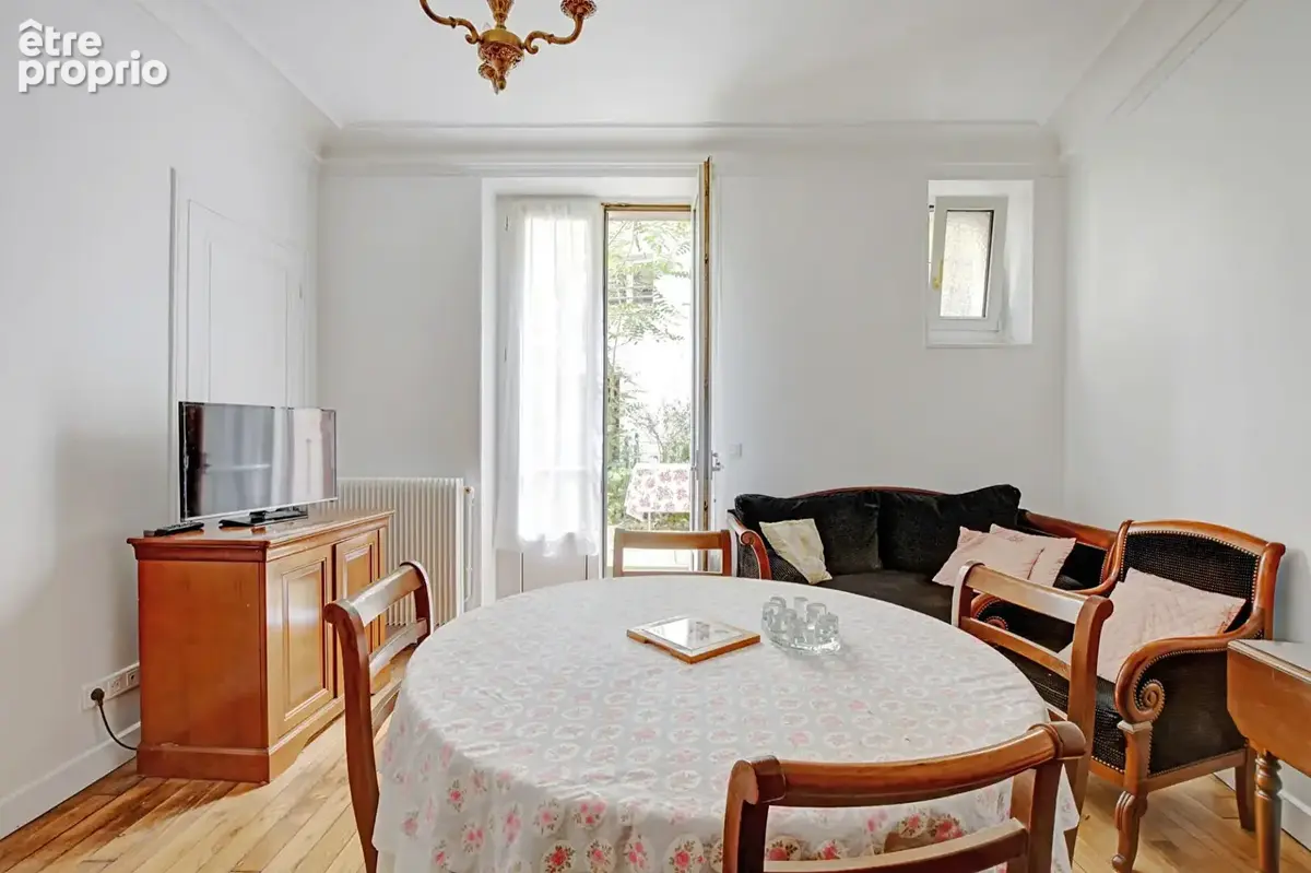 Appartement Paris 2 pièce(s) 44,35 m2 - photo 1