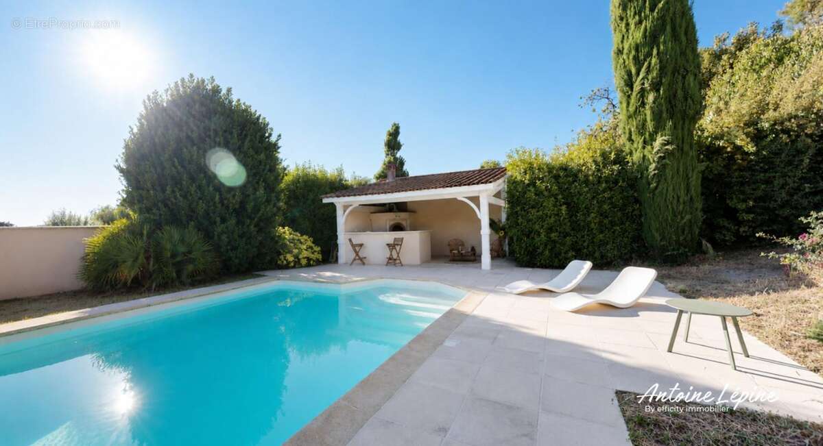 Maison 195 m² à Lachassagne  - photo 5