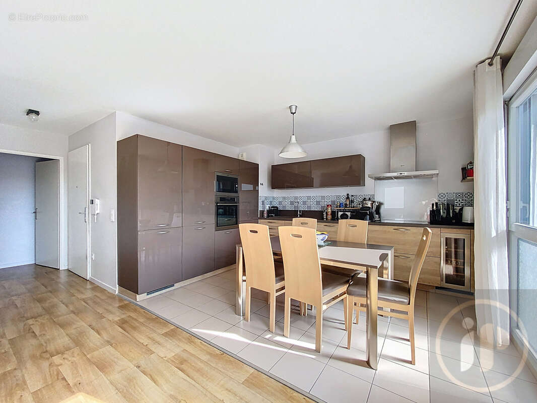 Appartement à CARRIERES-SOUS-POISSY