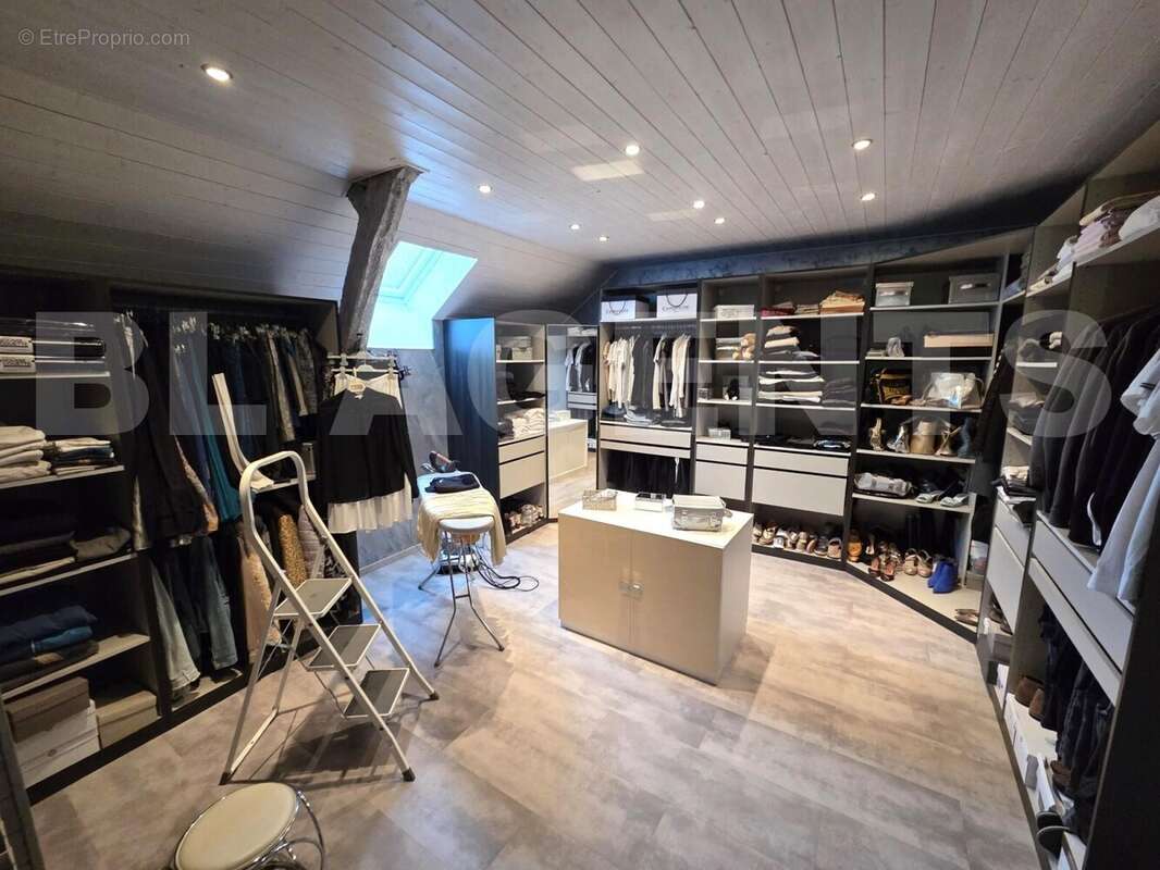 20251122_152934 - Maison à LOUPLANDE