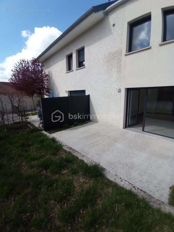 Appartement à SAONE