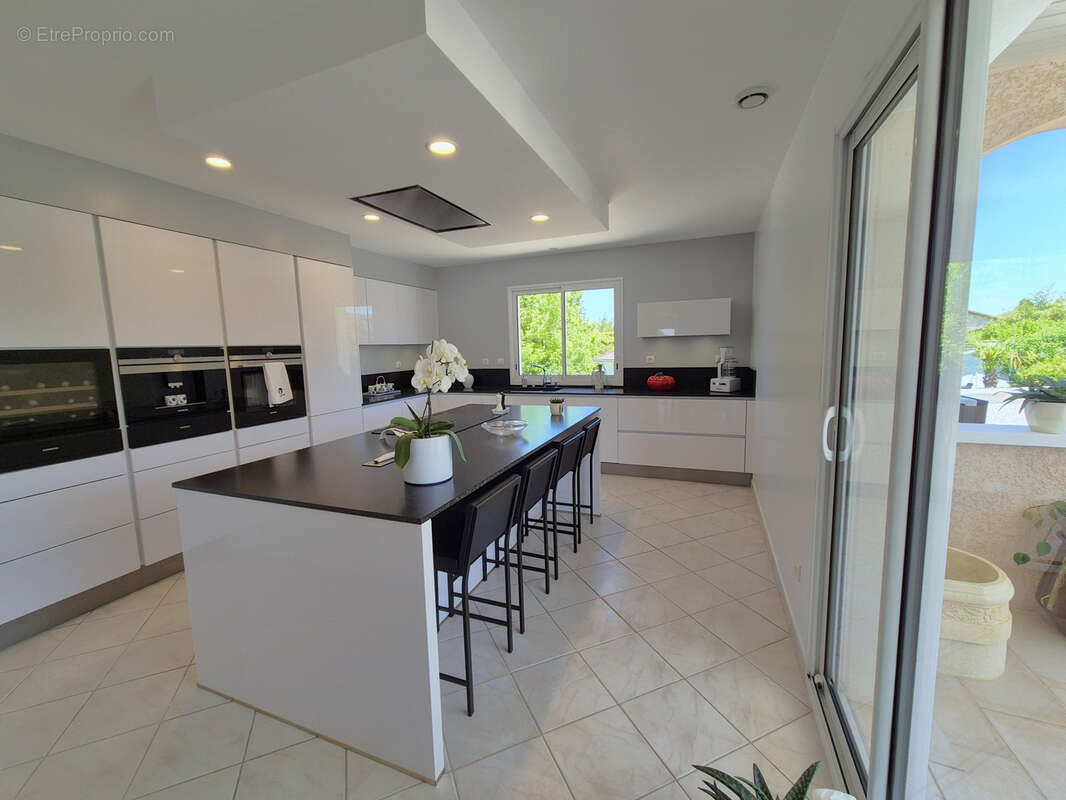 Maison à VILLETTE-D&#039;ANTHON