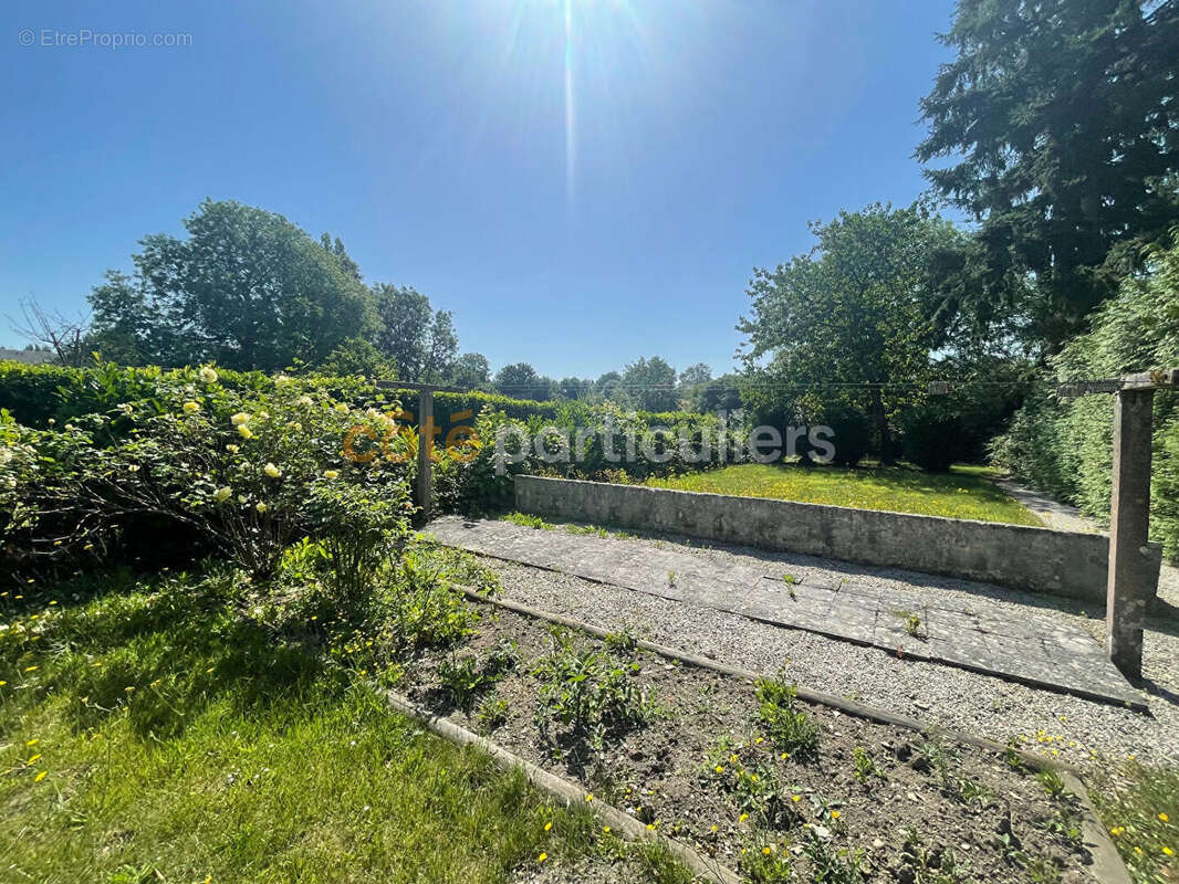 Maison  en pierres Balleroy 4 pièce(s) 73 m2 avec dépendances et jardin - photo 6