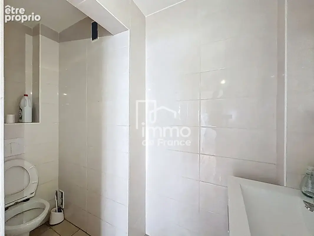 Appartement Oyonnax 5 pièce(s) 101.02 m2 - photo 6