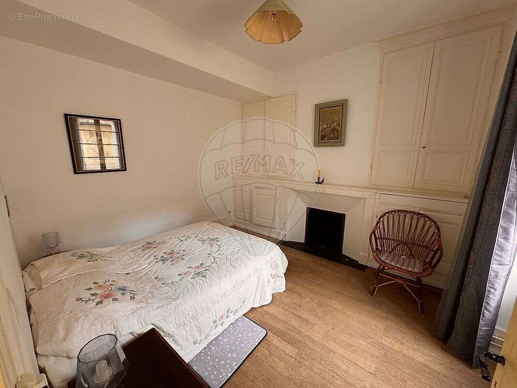 Maison à LA CHARITE-SUR-LOIRE