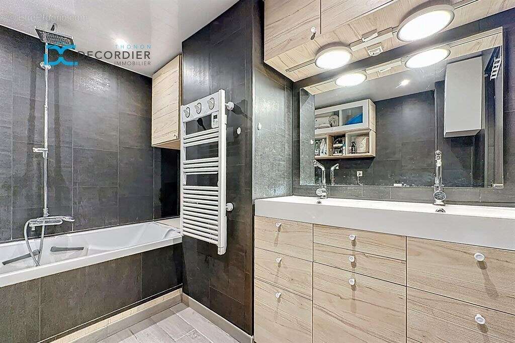 Appartement à THONON-LES-BAINS